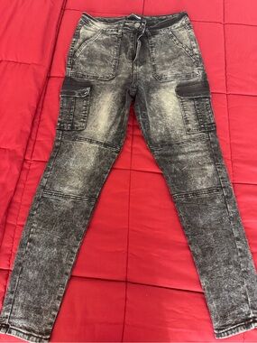 Fashion Nova Women's Skinny Cargo Jeans - Black Stonewash size 9